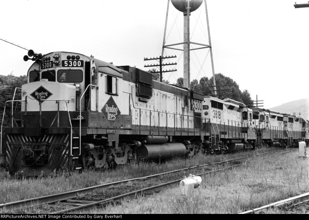 RDG Alco C630 #5300 - Reading Co